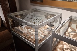 Добрич - „Изкуството да бъдеш жена - красота и стил през вековете“ - изложба