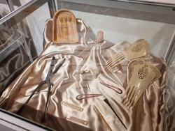 Добрич - „Изкуството да бъдеш жена - красота и стил през вековете“ - изложба