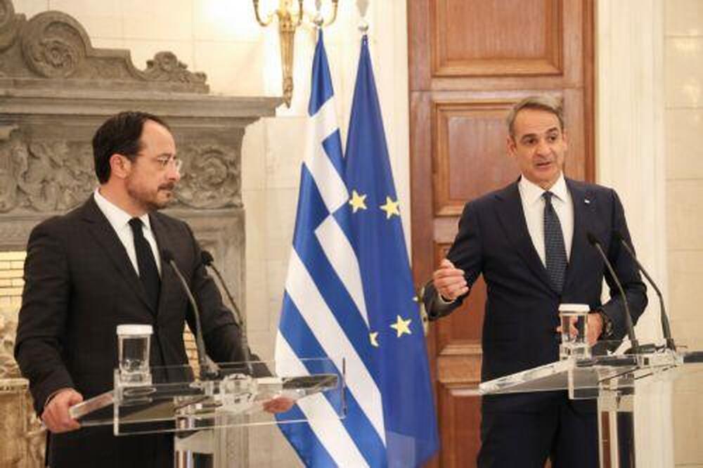 КНА: Гърция и Кипър ще осъвременят финансовите и техническите параметри на бъдещия електрически интерконектор между двете страни