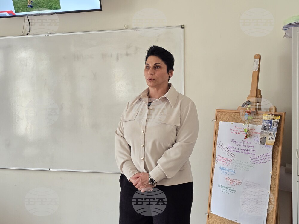 Ловеч - Стела Енева - училище - среща