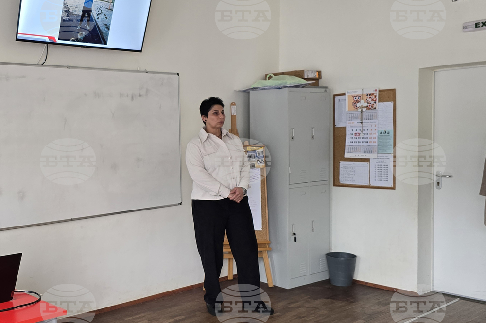 Ловеч - Стела Енева - училище - среща