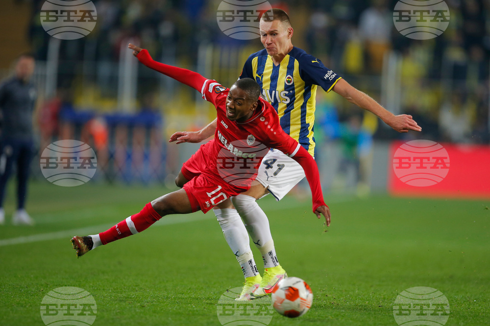 ФИФА позволи на двама футболисти да сменят националността си и те вече могат да играят за ДР Конго