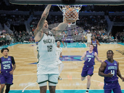 Bucks Hornets Basketball