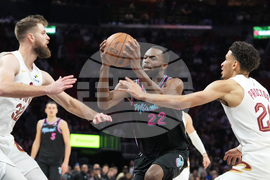 Cavaliers Heat Basketball