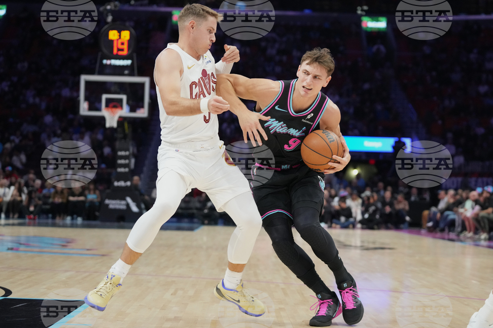 Cavaliers Heat Basketball