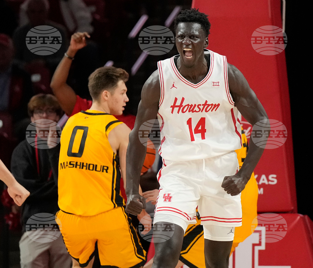 Oakland Houston Basketball