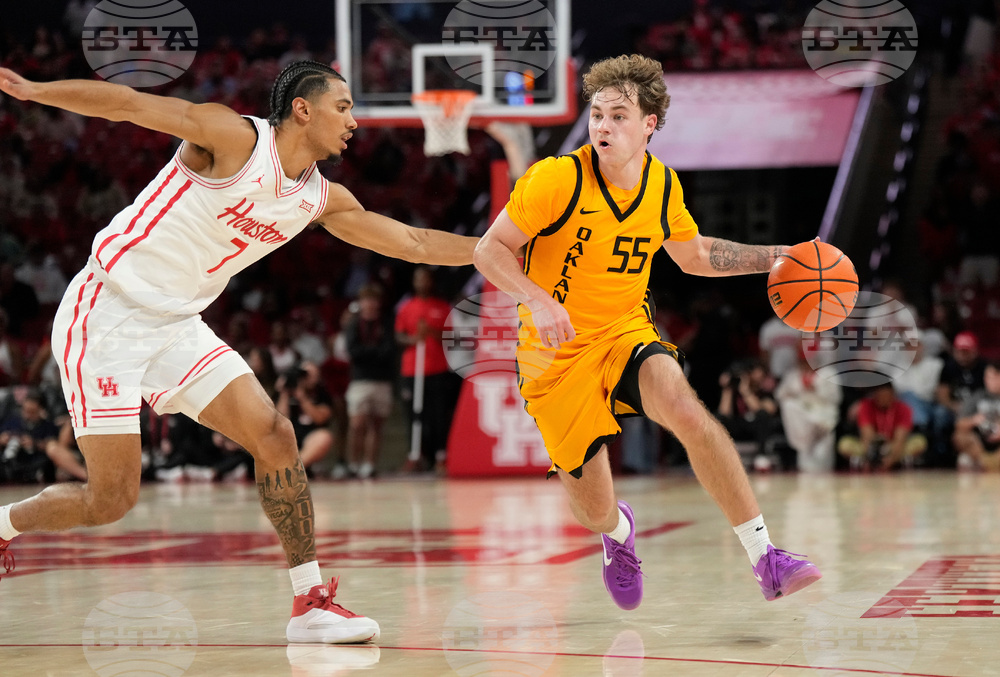 Oakland Houston Basketball