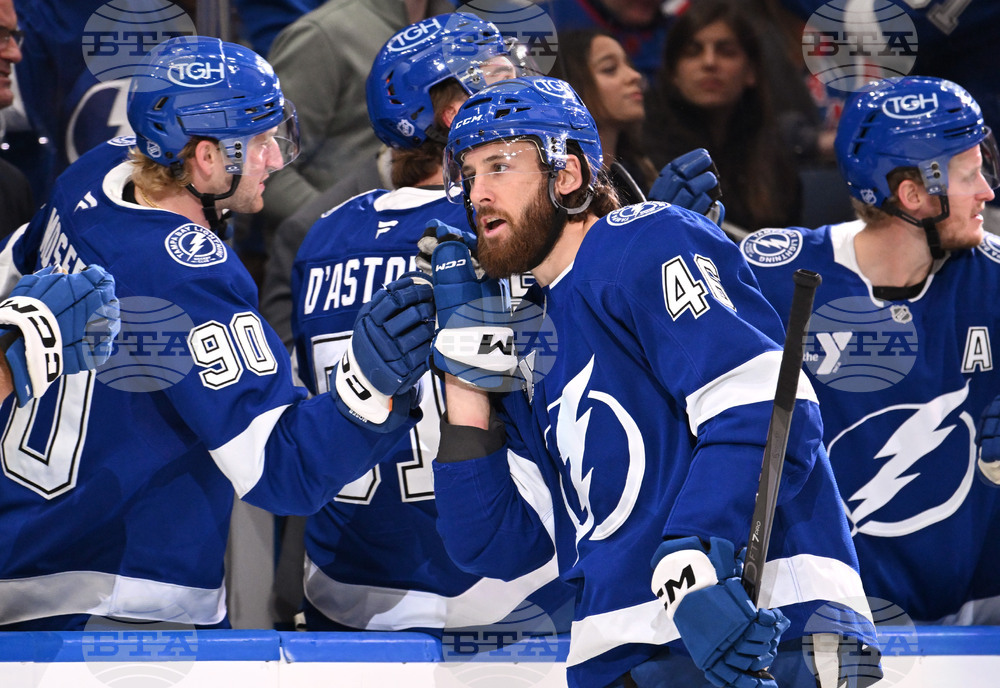 Rangers Lightning Hockey