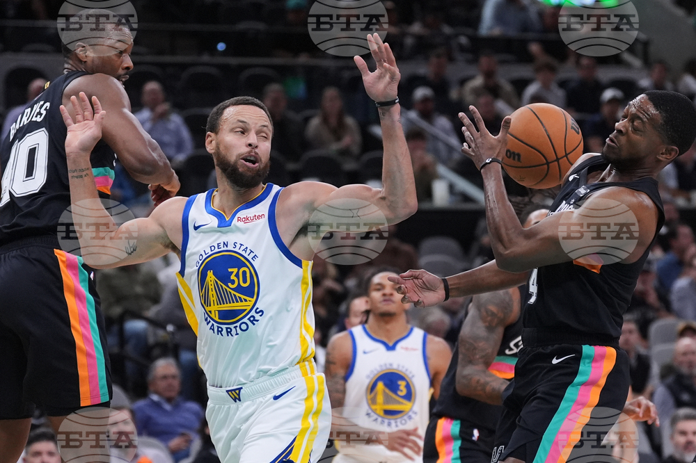 APTOPIX Warriors Spurs Basketball