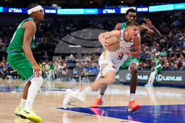 Suns Mavericks Basketball