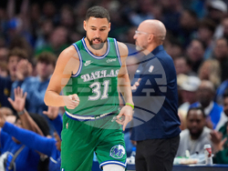 Suns Mavericks Basketball