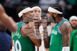 Suns Mavericks Basketball