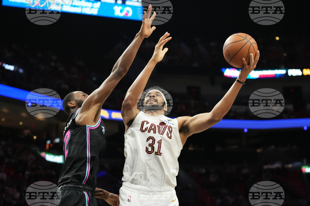 Cavaliers Heat Basketball