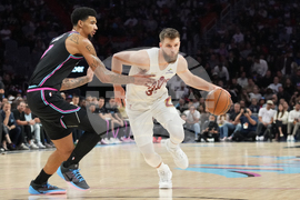 Cavaliers Heat Basketball