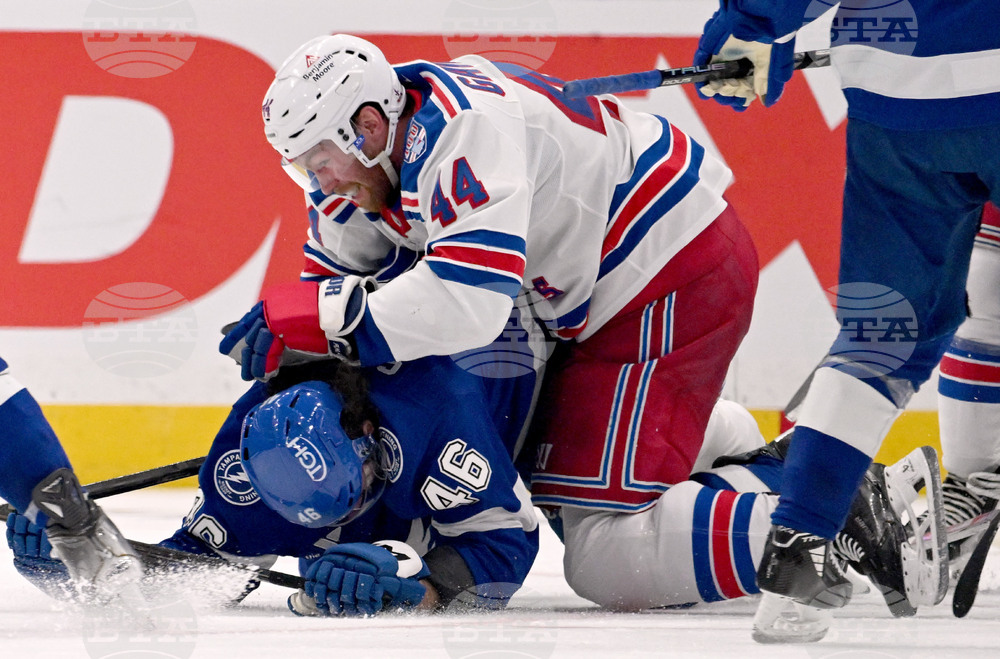 Rangers Lightning Hockey