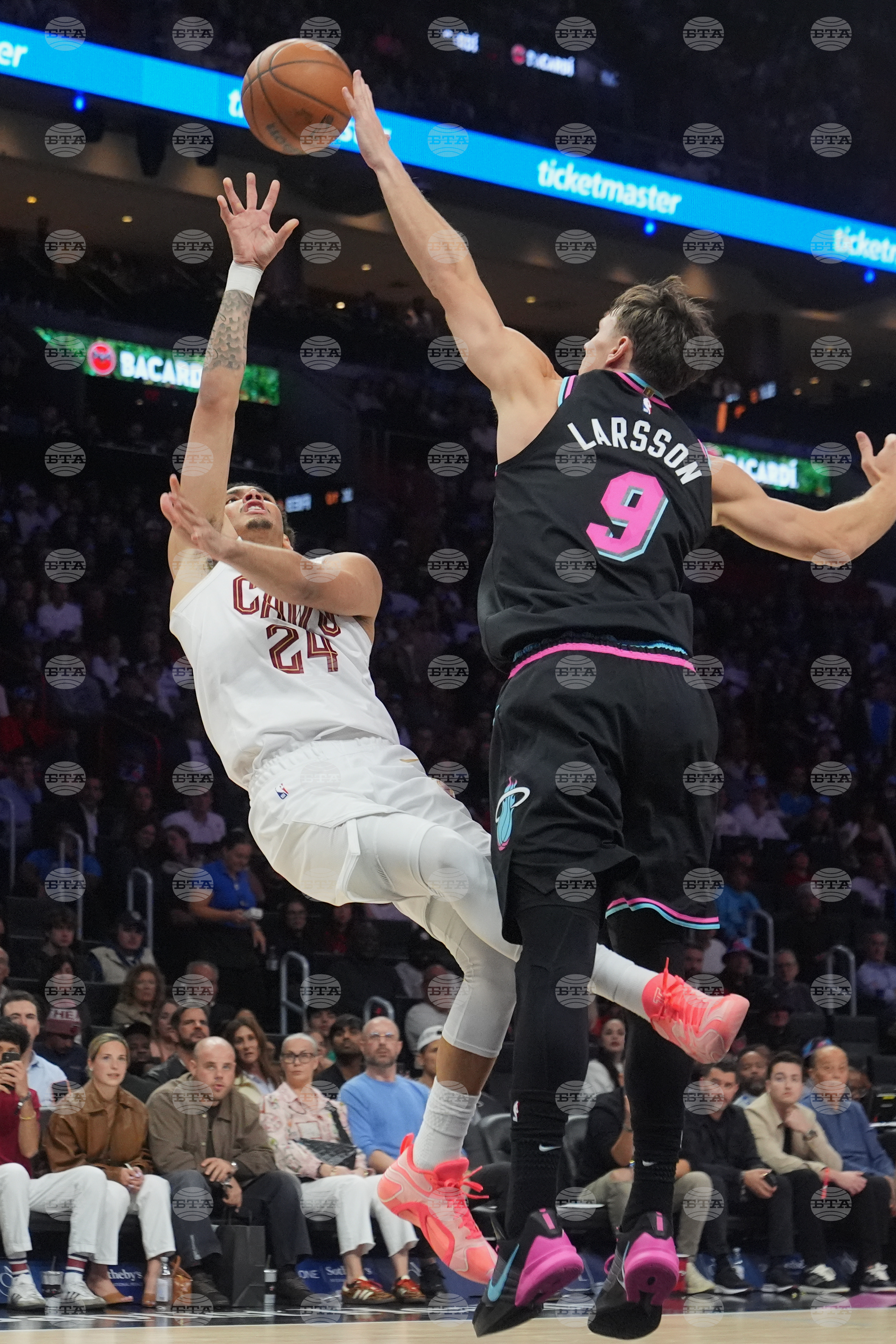 Cavaliers Heat Basketball