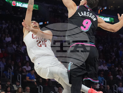 Cavaliers Heat Basketball