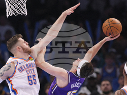 Lakers Thunder Basketball