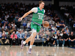 Suns Mavericks Basketball