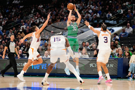 Suns Mavericks Basketball