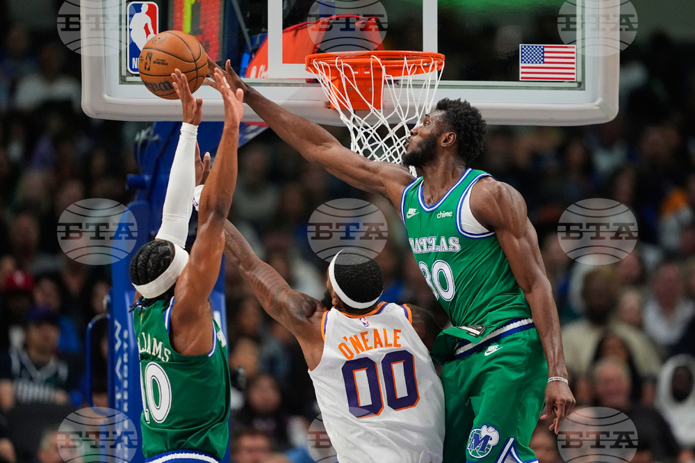 Suns Mavericks Basketball