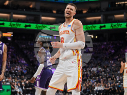 Hawks Kings Basketball