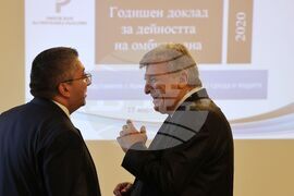 Парламент - Комисия по околната среда и водите