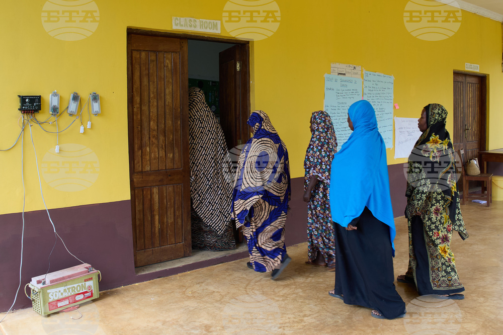 Tanzania Solar Mamas