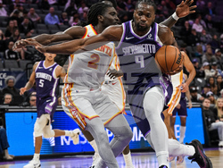 Hawks Kings Basketball