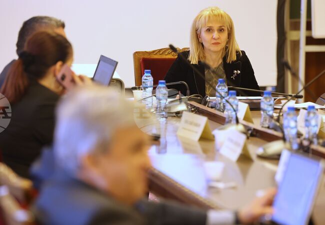 Парламент - Комисия по околната среда и водите