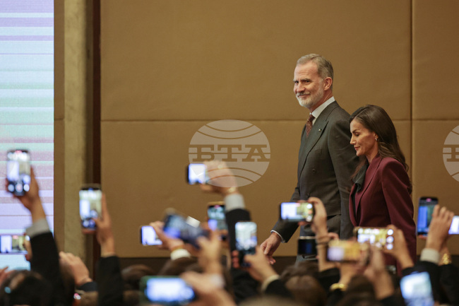 ЕФЕ: Испания е застъпник на правата на човека, както и на диалога с Китай, заяви крал Фелипе VI в Пекин