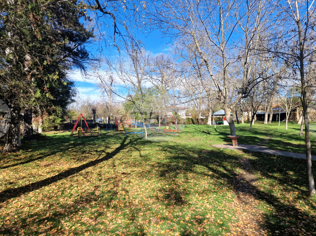 Община Омуртаг да кандидатства с проект за рехабилитация на парка в село Обител, реши Общинският съвет 