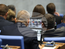 Парламент - заседание