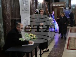 Стефка Евстатиева - поклонение