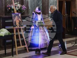 Стефка Евстатиева - поклонение