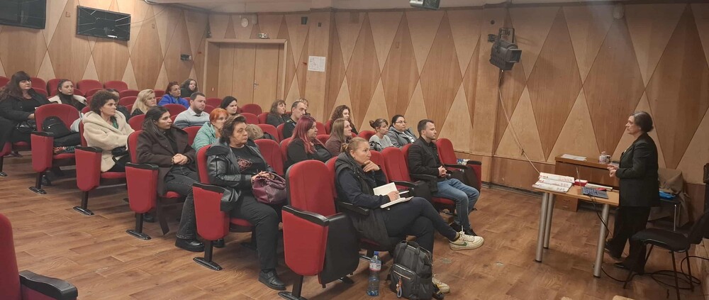 Община Варна провежда обучение за превенция на употребата на наркотични вещества сред ученици 