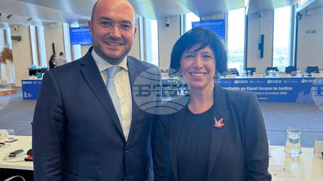 Justice Minister Georgiev Presents Judiciary Reforms at OECD Meeting in Madrid