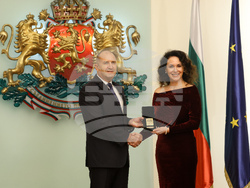 Президентство - спортисти - награждаване