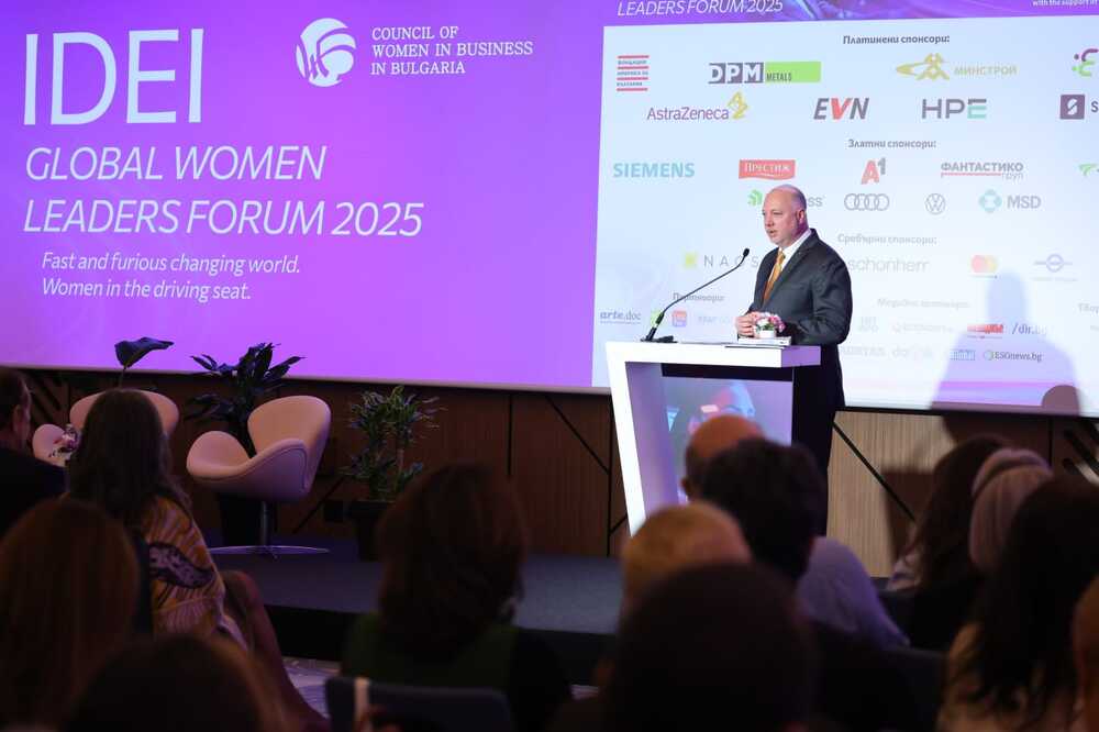 Prime Minister: For an Economy with a Soul, We Must Listen More to Women