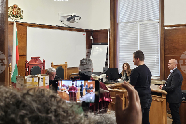 Русе - съд - мярка - побой - Николай Кожухаров