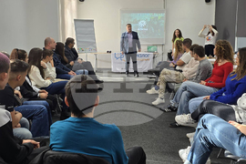 Добрич - младежи - среща с местната власт