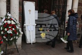 Храм „Свети Седмочисленици“ - Стефка Евстатиева - поклонение