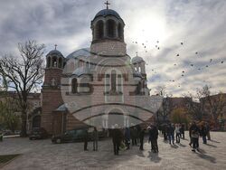 Храм „Свети Седмочисленици“ - Стефка Евстатиева - поклонение