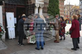 Храм „Свети Седмочисленици“ - Стефка Евстатиева - поклонение