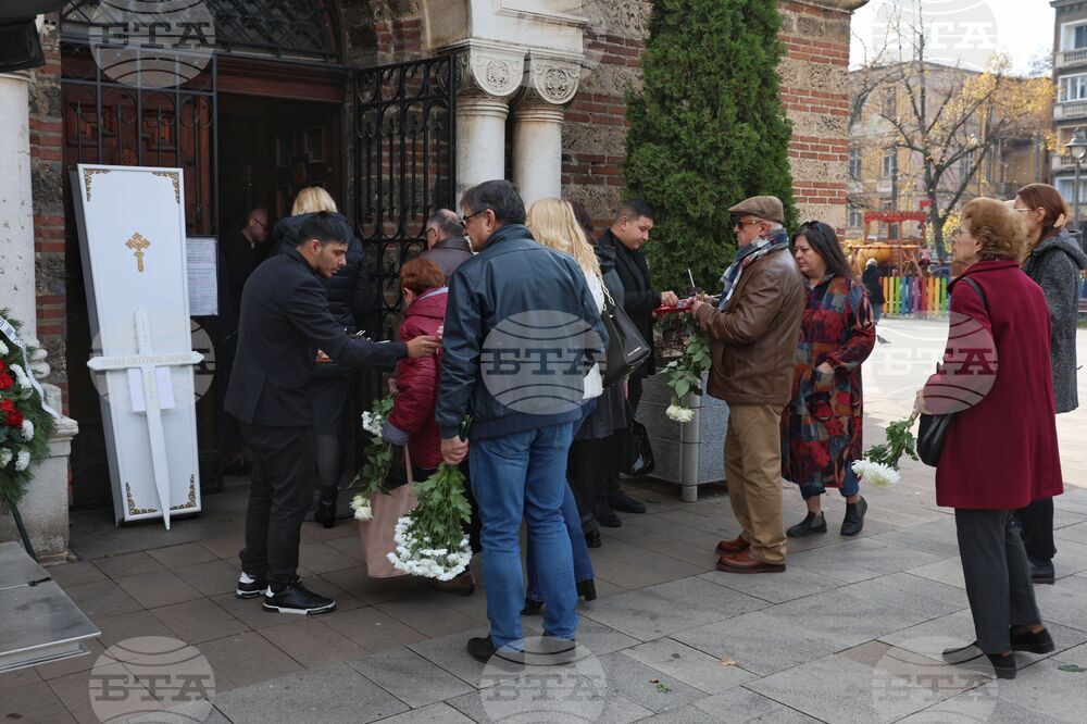 Храм „Свети Седмочисленици“ - Стефка Евстатиева - поклонение