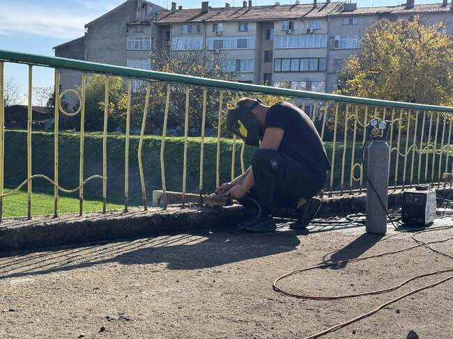 Ремонтират три пешеходни моста в Ямбол, предстоят ремонти на още три и изграждане на нов мост