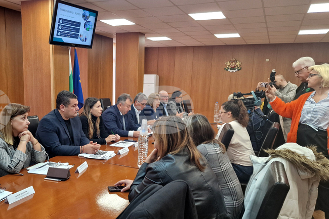 Общата сума на проектите, по които работи към настоящия момент община Шумен, е в размер на 235 678 145 лева, каза зам.-кметът Даниела Русева