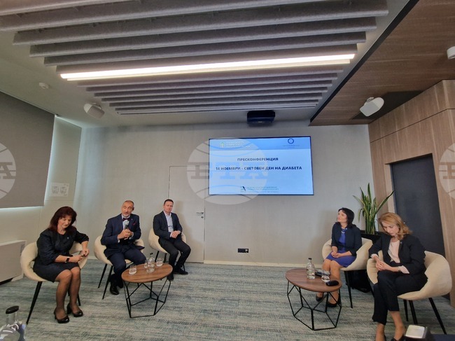 Според данни на Международната диабетна федерация през 2025 г. 11,1% от световното население има захарен диабет, казаха експерти по повод Световния ден на диабета 