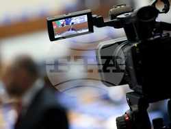 Парламент - заседание