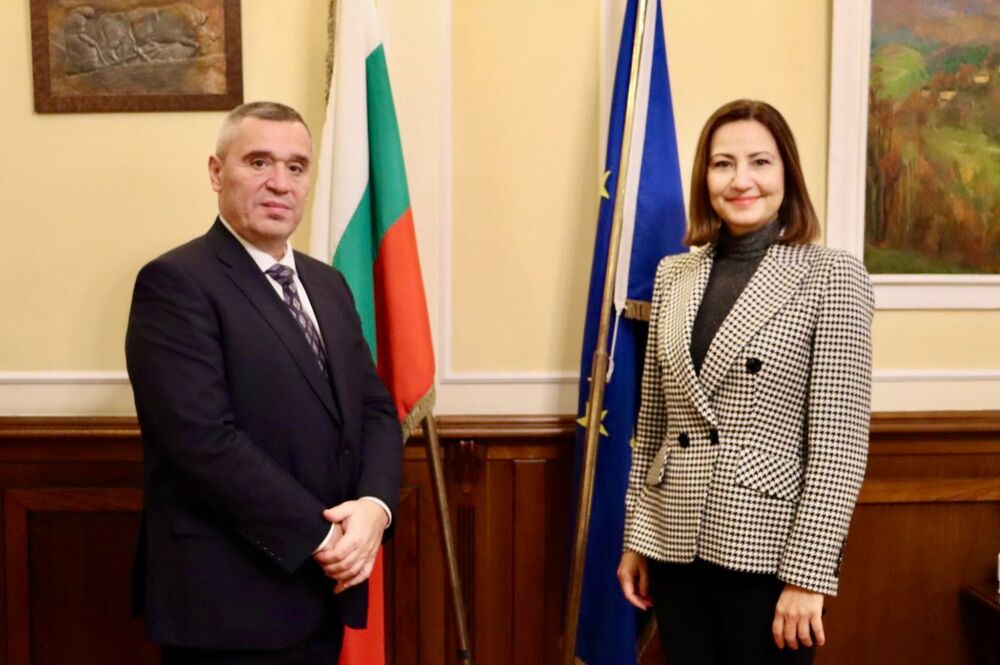 Министър Тахов: МЗХ ще продължи тенденцията за устойчиво и прозрачно усвояване на европейските средства в сектор „Земеделие“